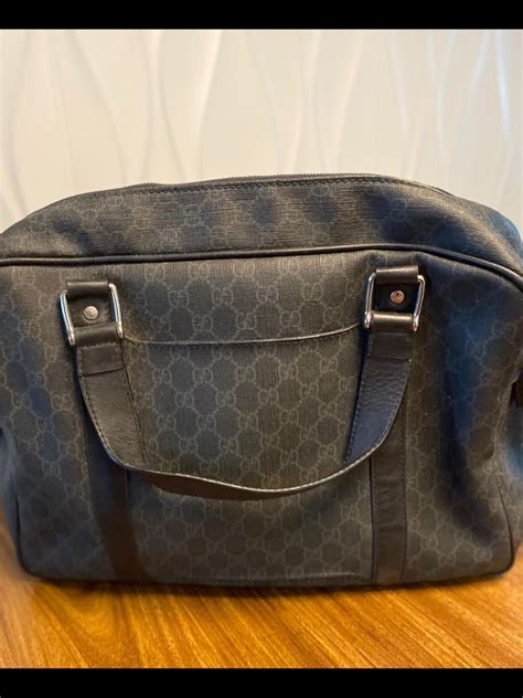 Bolsa masculina transversal gucci .